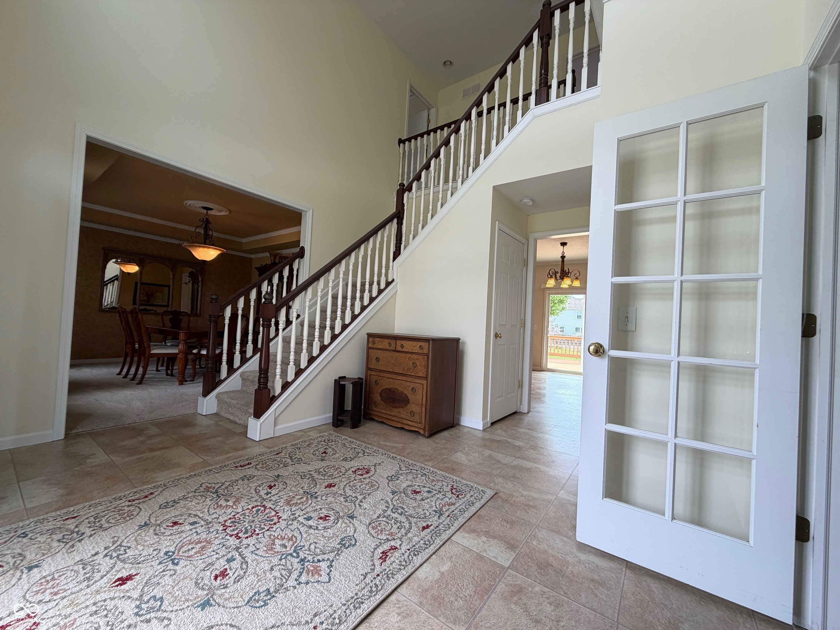 246 Wakefield Drive E