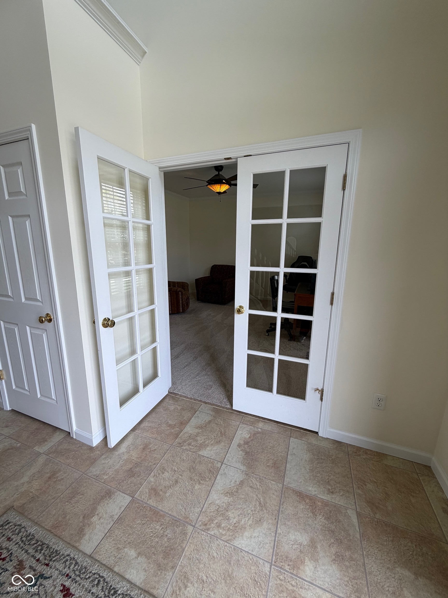 246 Wakefield Drive E