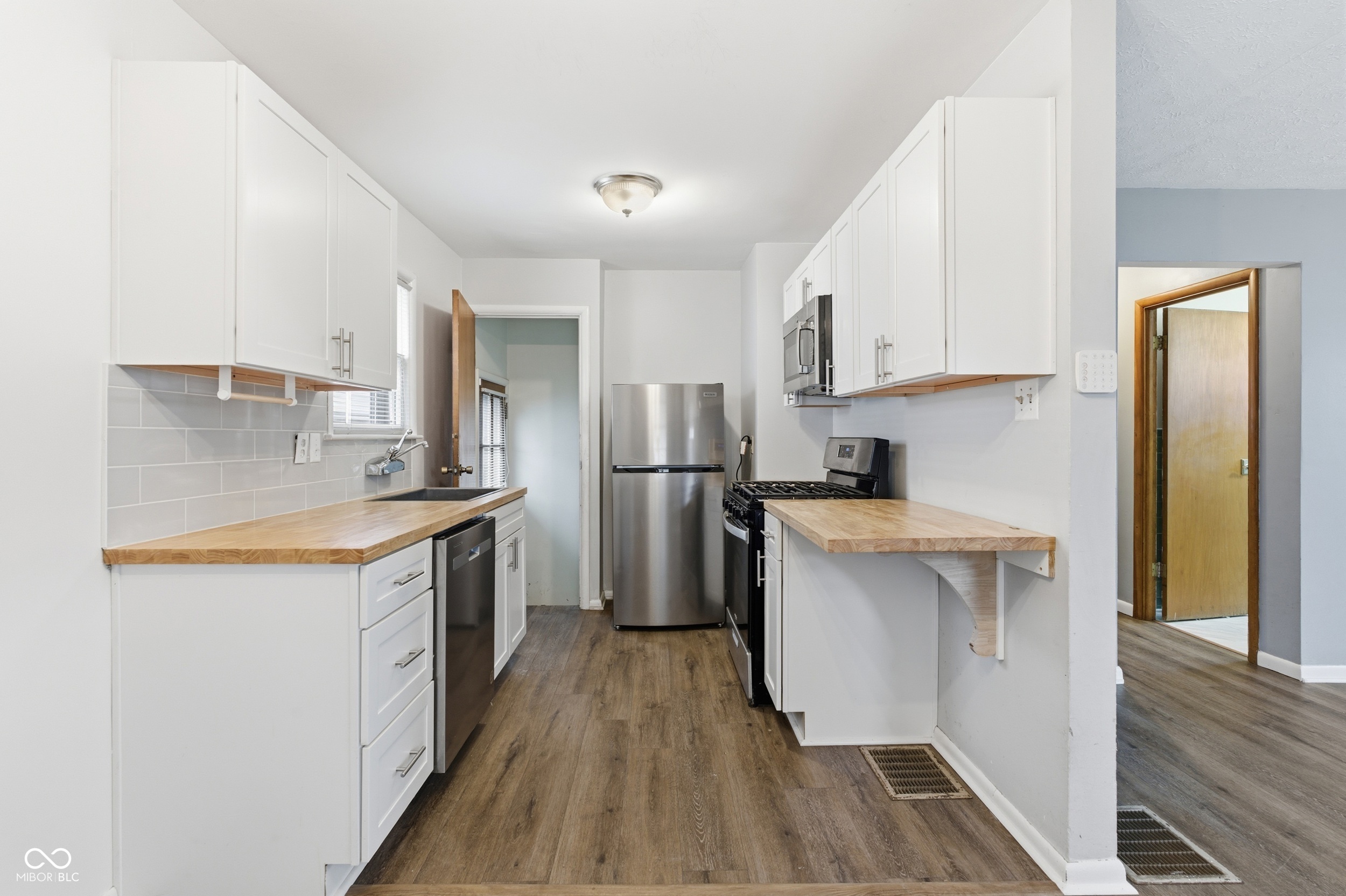 1717 N Euclid Avenue