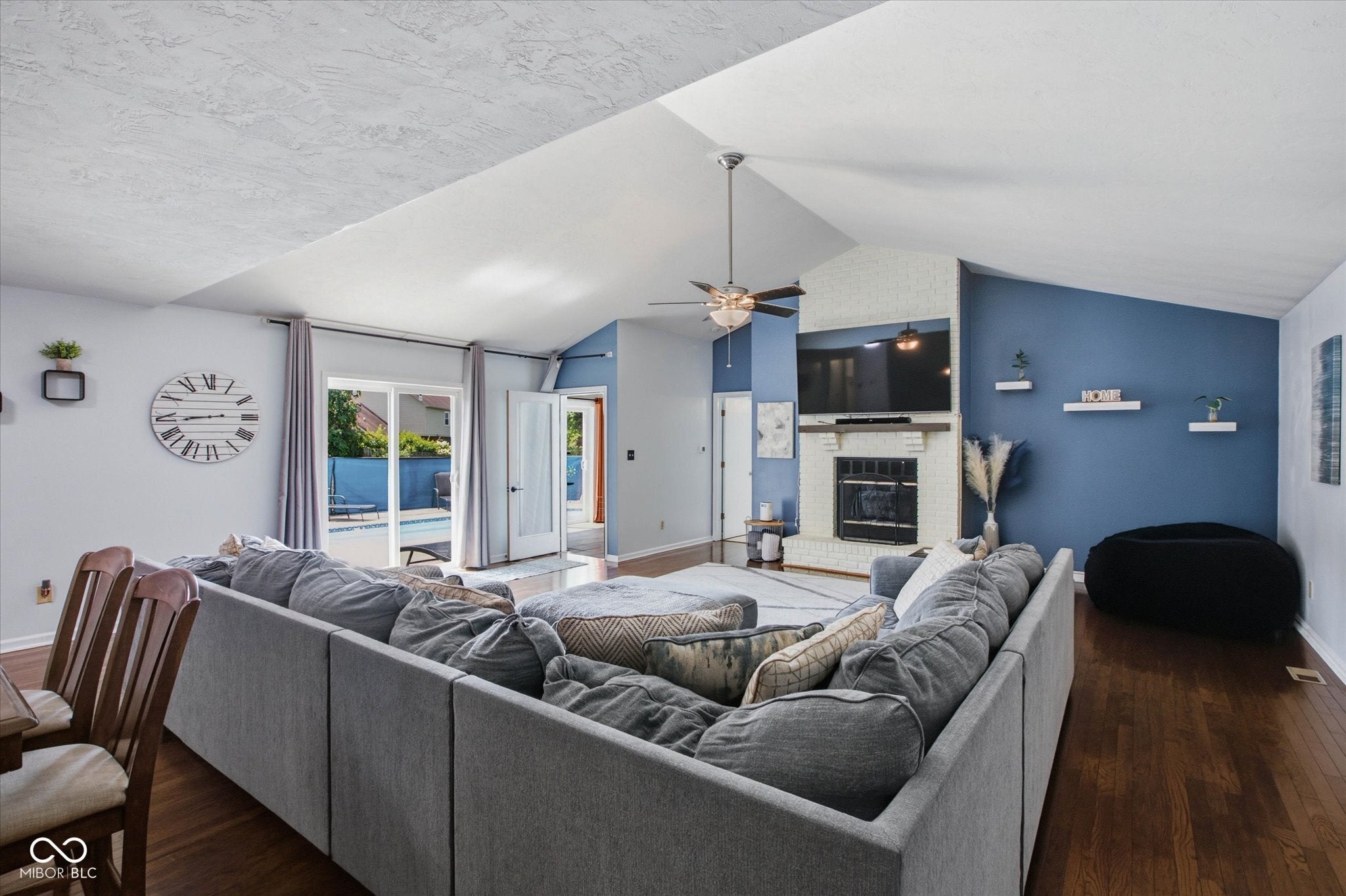 5811 Bold Ruler Drive