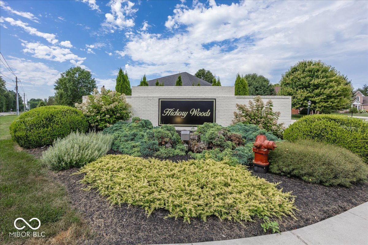 7082 Bitternut Lane