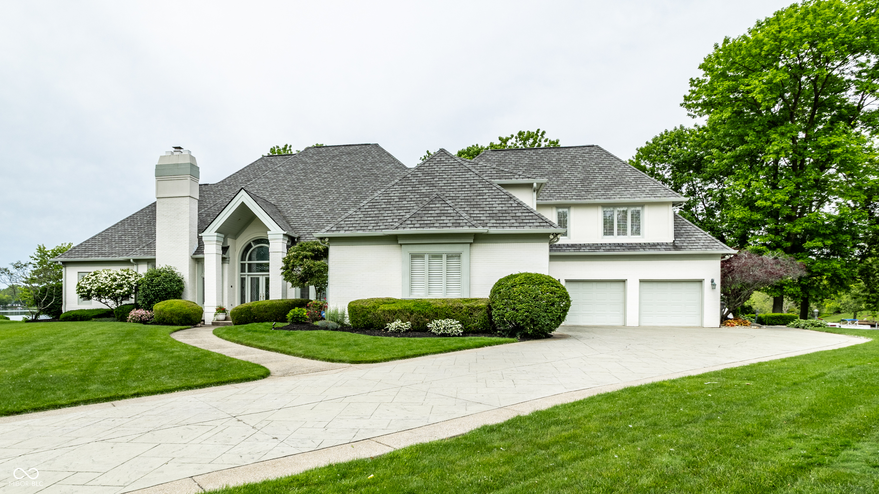 5876 Lake Kessler Court
