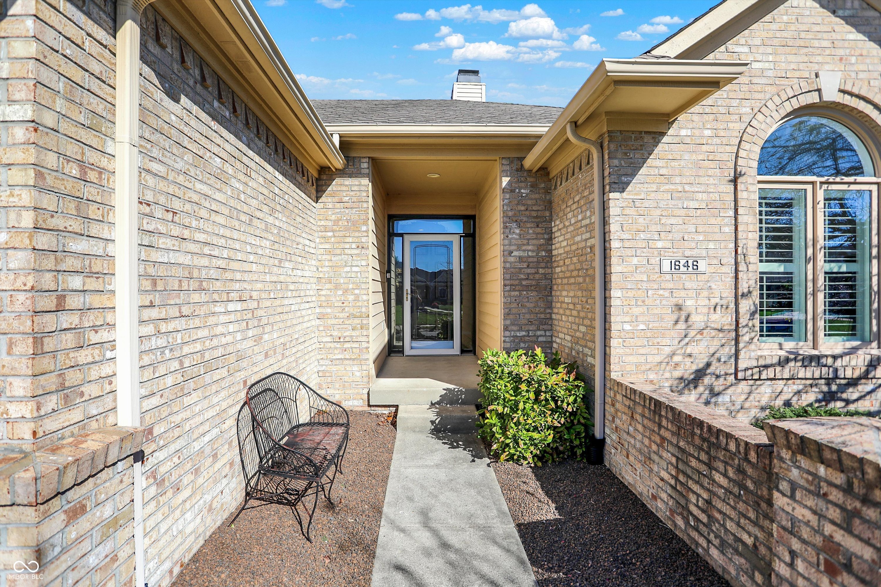 1646 Foxmere Boulevard