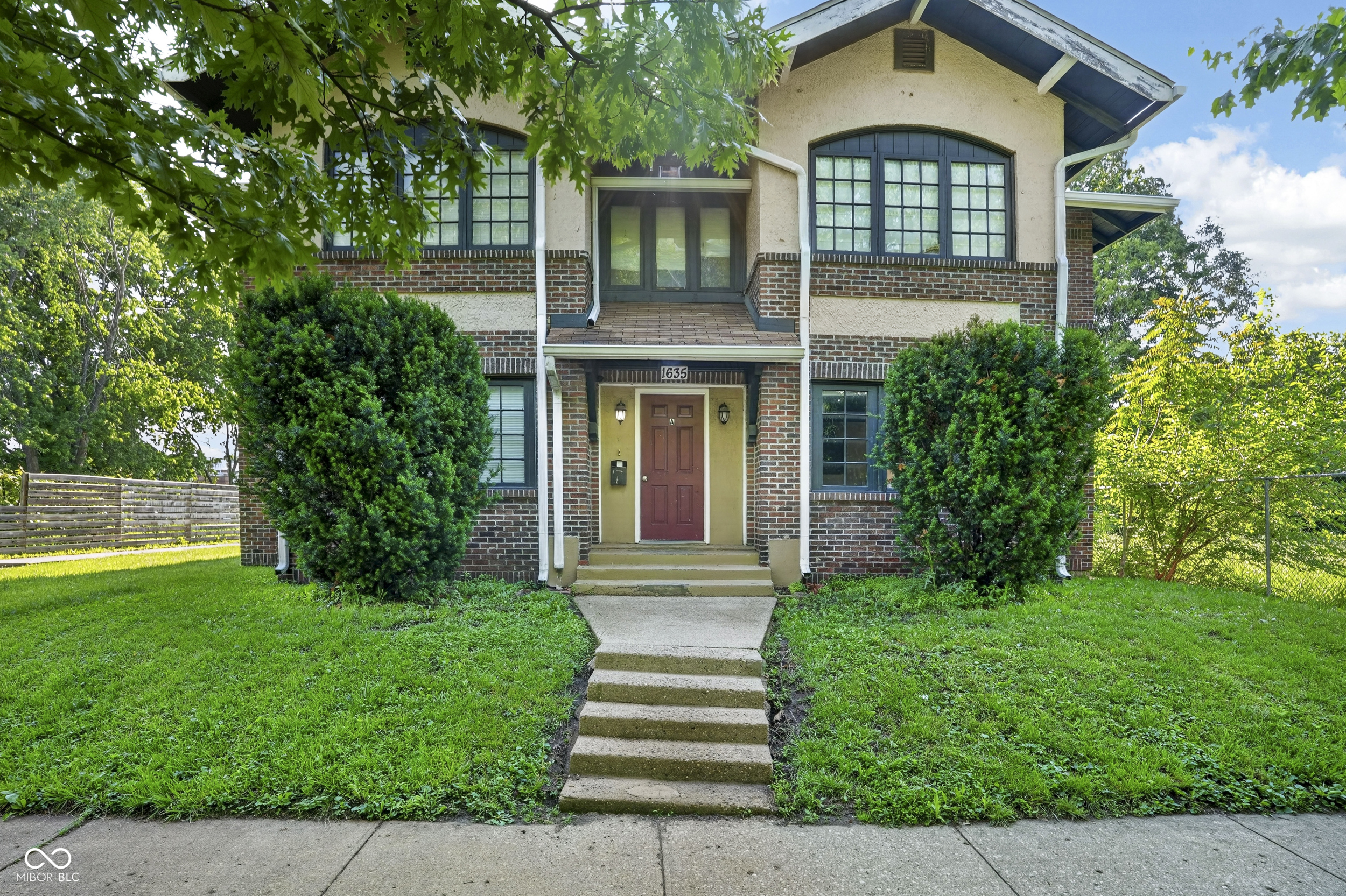 1635 Central Avenue