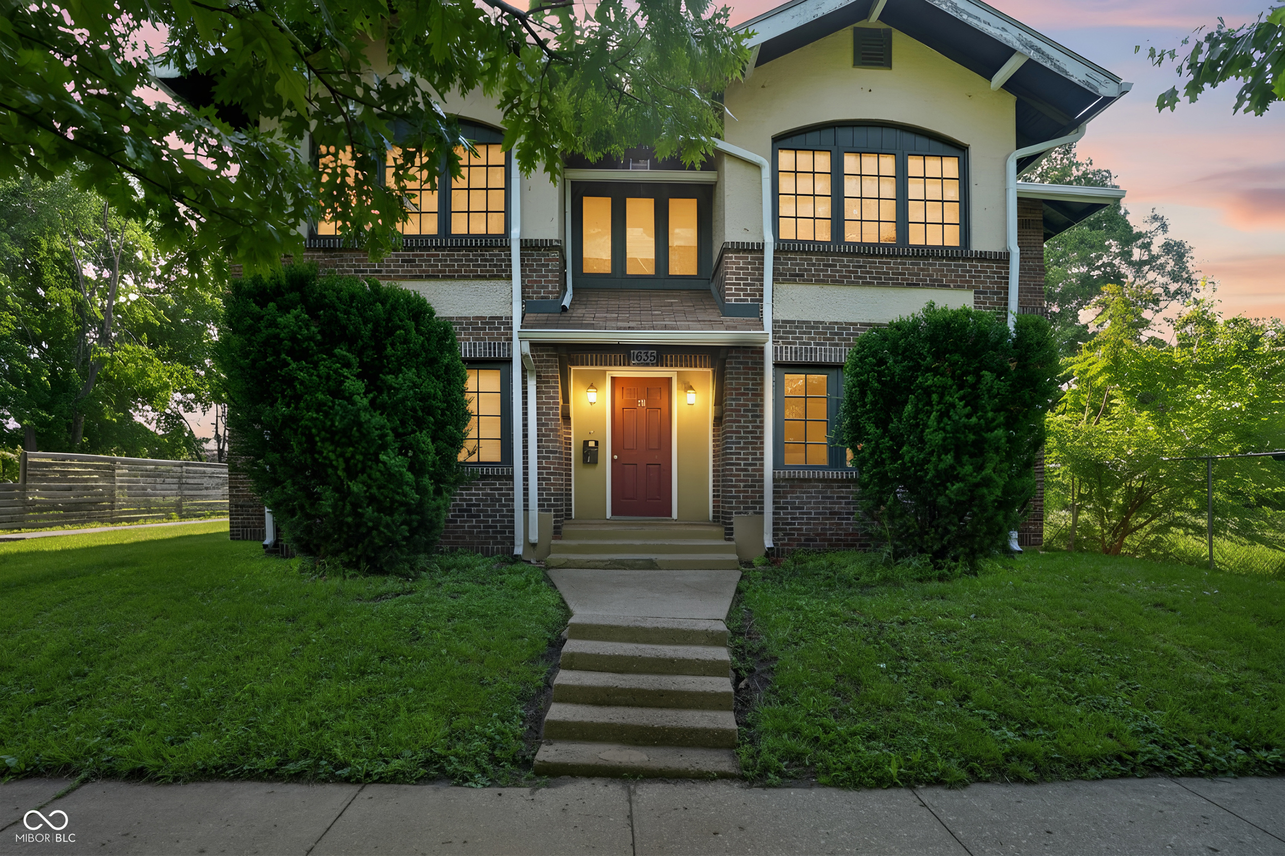 1635 Central Avenue
