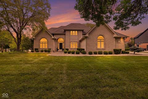 Photo of 3750 Eagle Crest Court, Greenwood, IN 46143 (MLS # 22117591)
