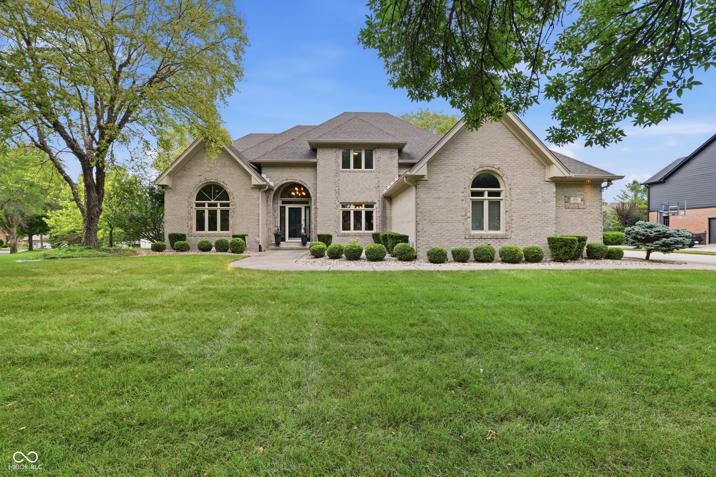 3750 Eagle Crest Court