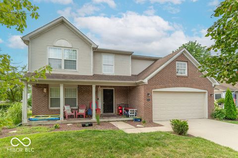 Photo of 19408 Amber Way, Noblesville, IN 46060 (MLS # 22057698)