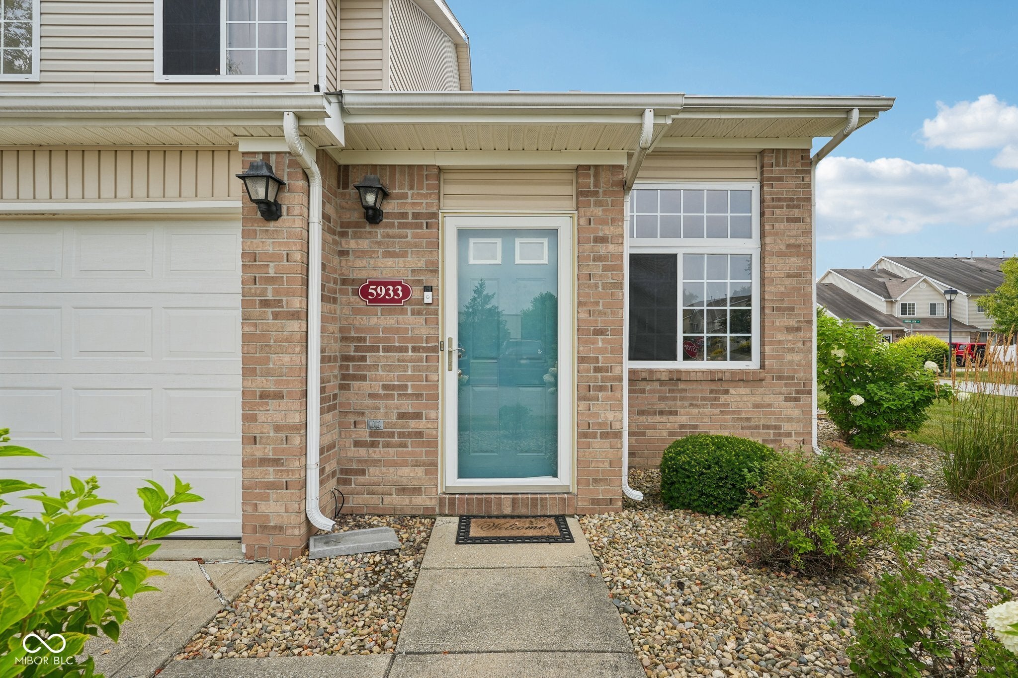 5933 Marina View Drive