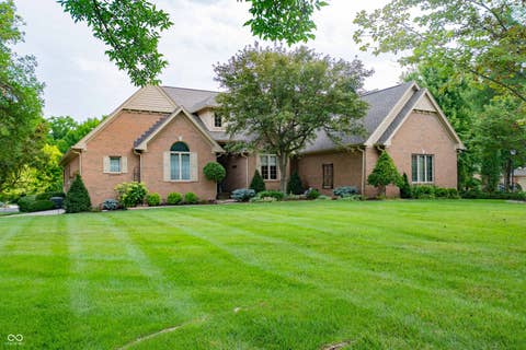 Photo of 1851 Broadleaf Court, Greenwood, IN 46143 (MLS # 22118350)