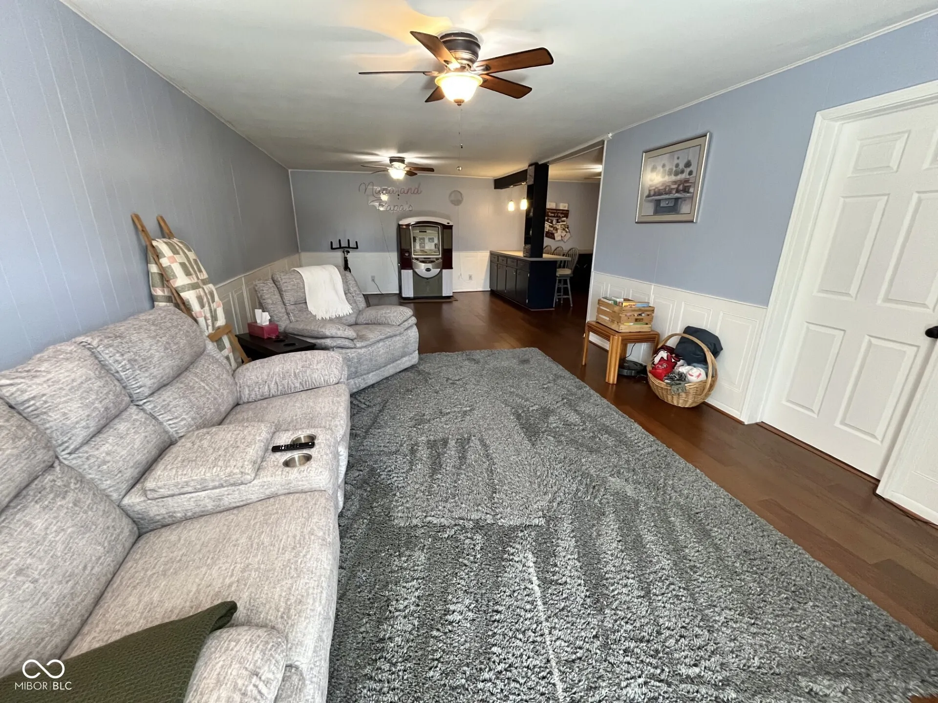 Seymour, Indiana 47274, United States, 4 Bedrooms Bedrooms, ,3 BathroomsBathrooms,Residential,Pending,86172