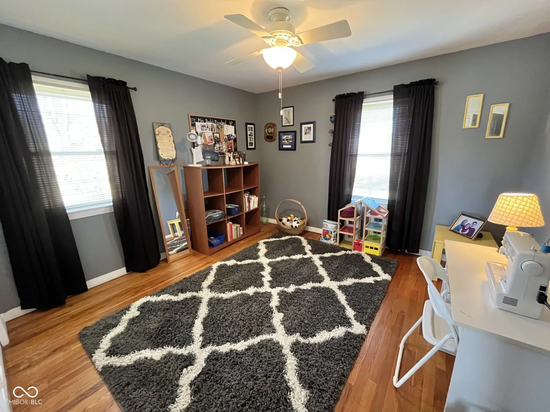 Seymour, Indiana 47274, United States, 4 Bedrooms Bedrooms, ,3 BathroomsBathrooms,Residential,Pending,86172