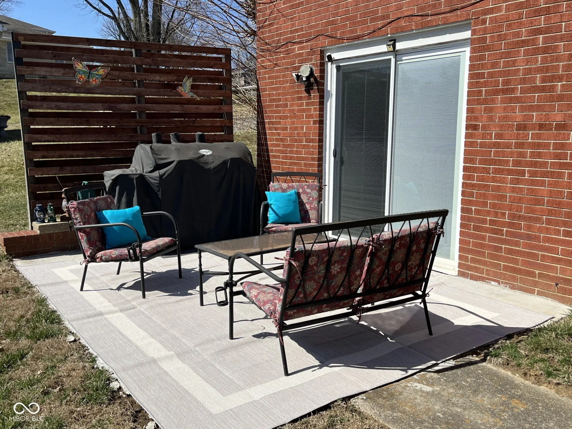 Seymour, Indiana 47274, United States, 4 Bedrooms Bedrooms, ,3 BathroomsBathrooms,Residential,Pending,86172