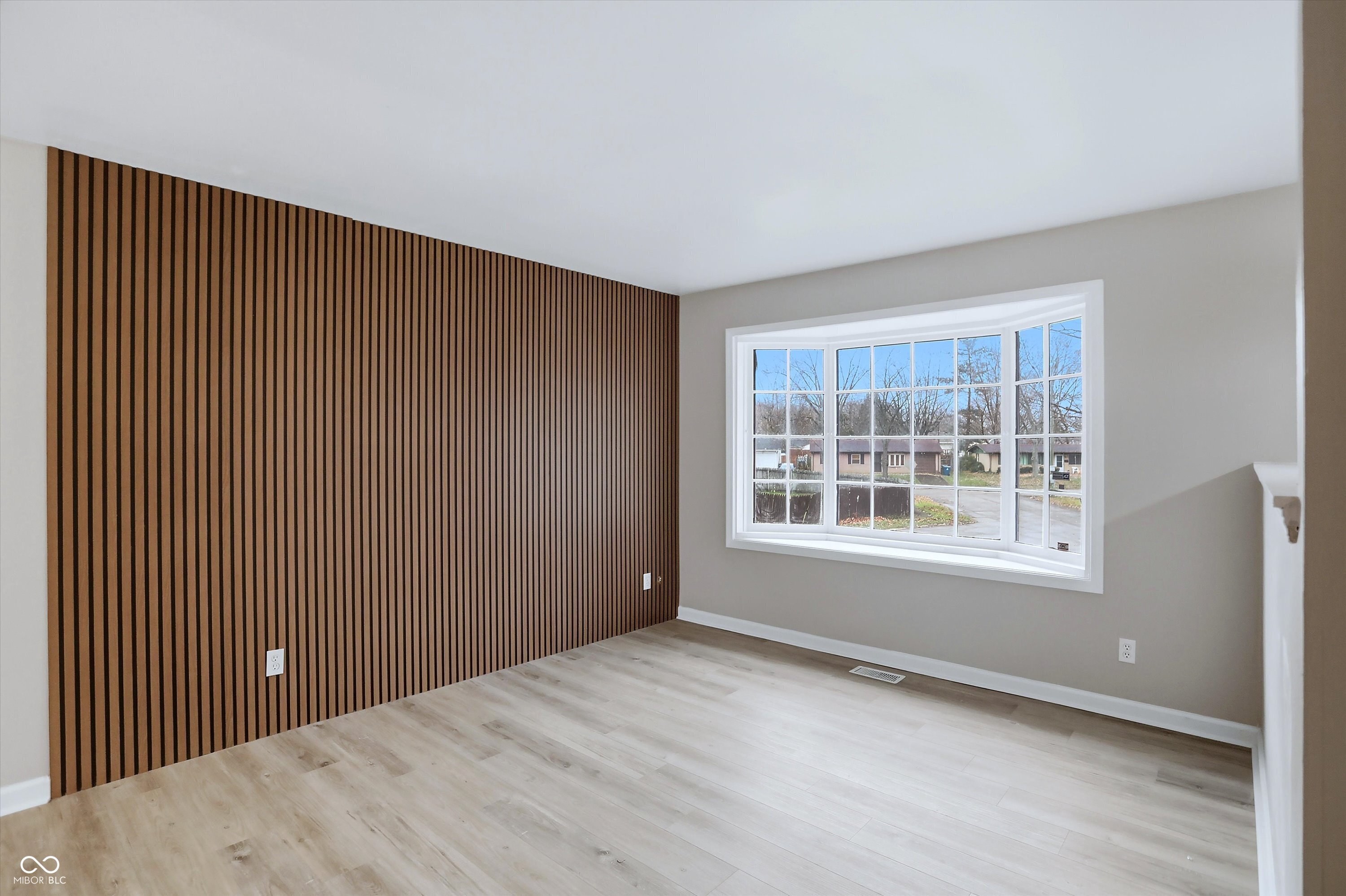 3909 Richelieu Court