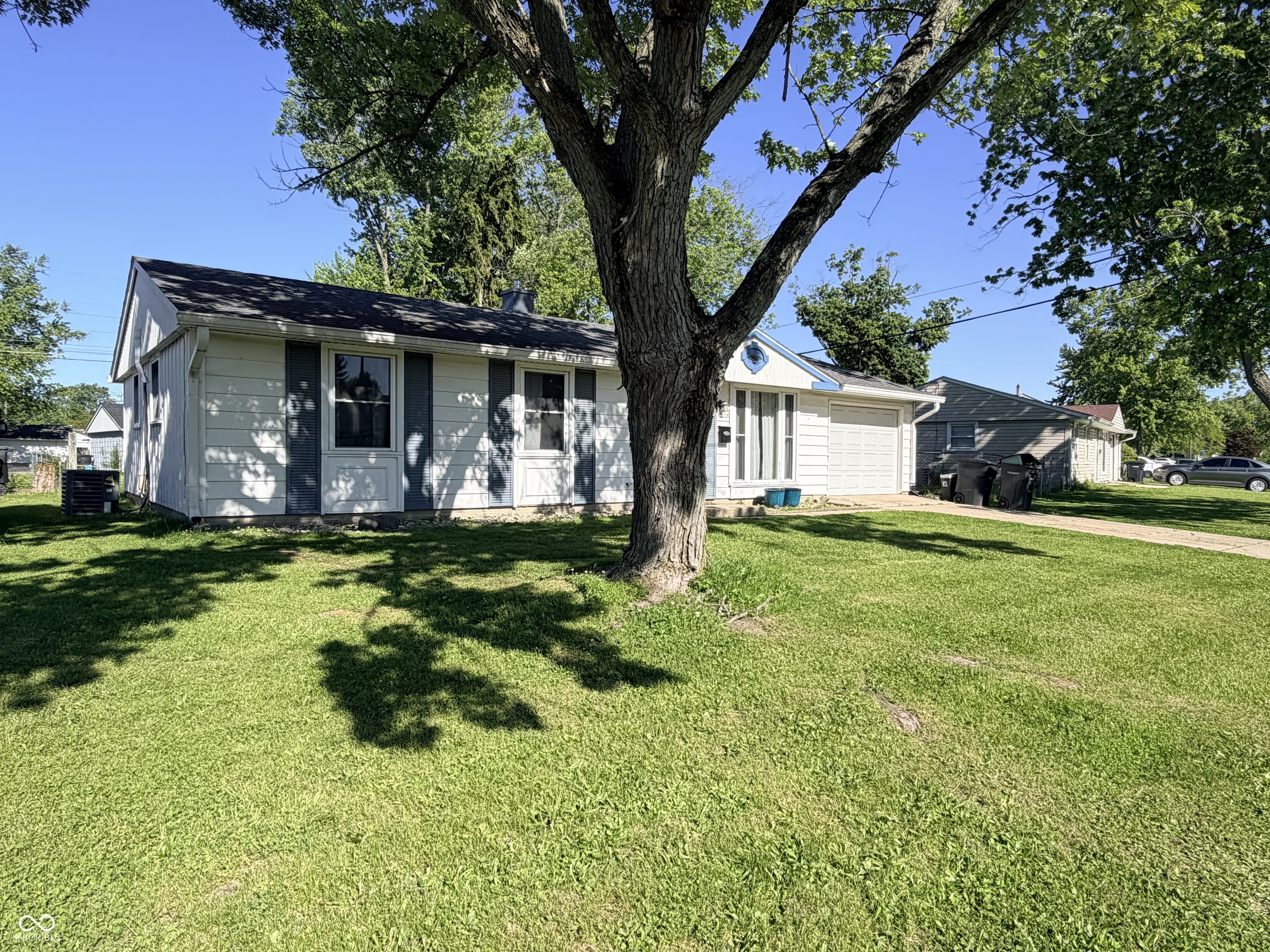 3028 Commanche Trail