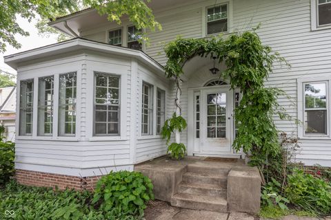 Photo of 4304 Central Avenue, Indianapolis, IN 46205 (MLS # 22101688)