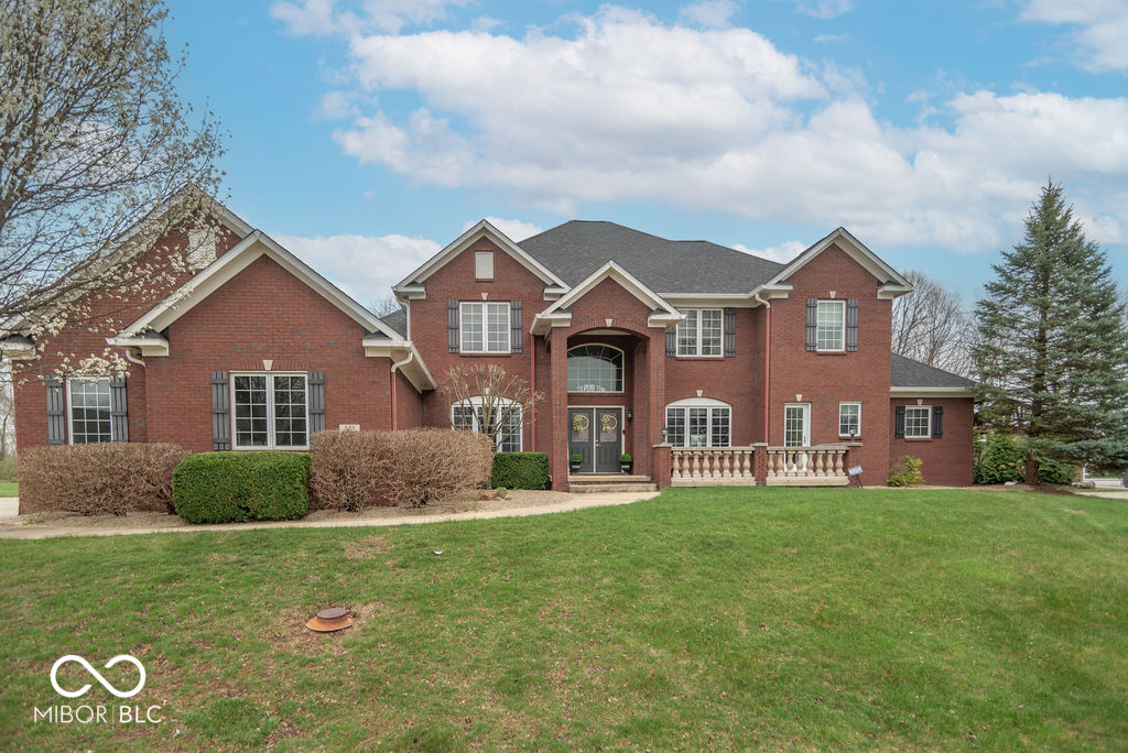 633 Foxboro Drive