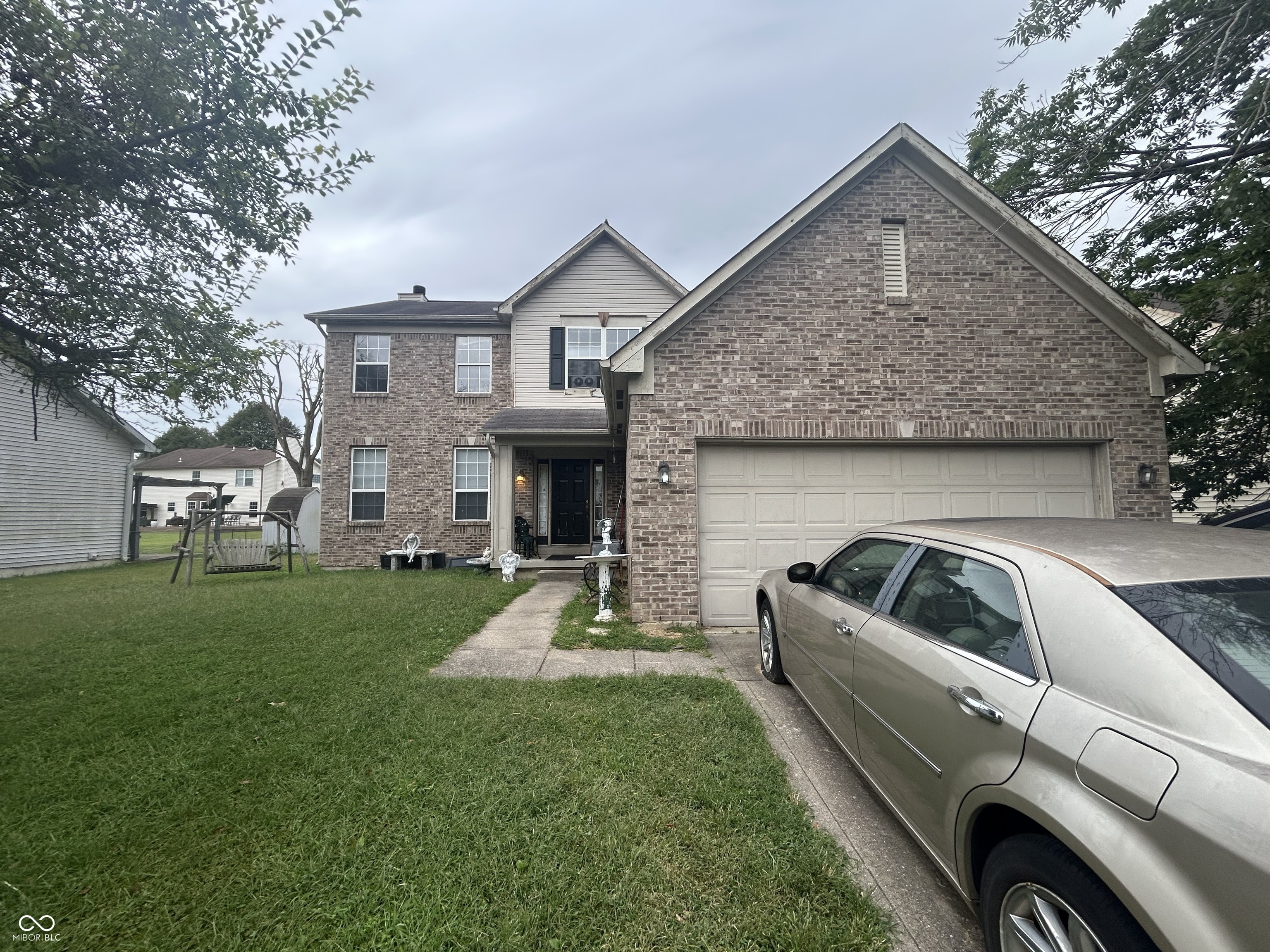 2340 Gradison Circle