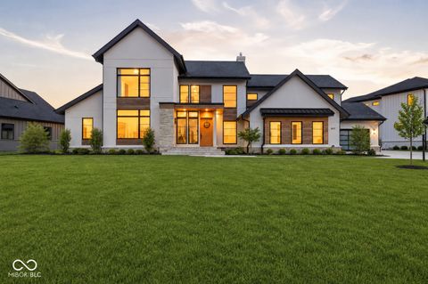 Photo of 15377 Grassy Creek Lane, Carmel, IN 46033 (MLS # 22100264)