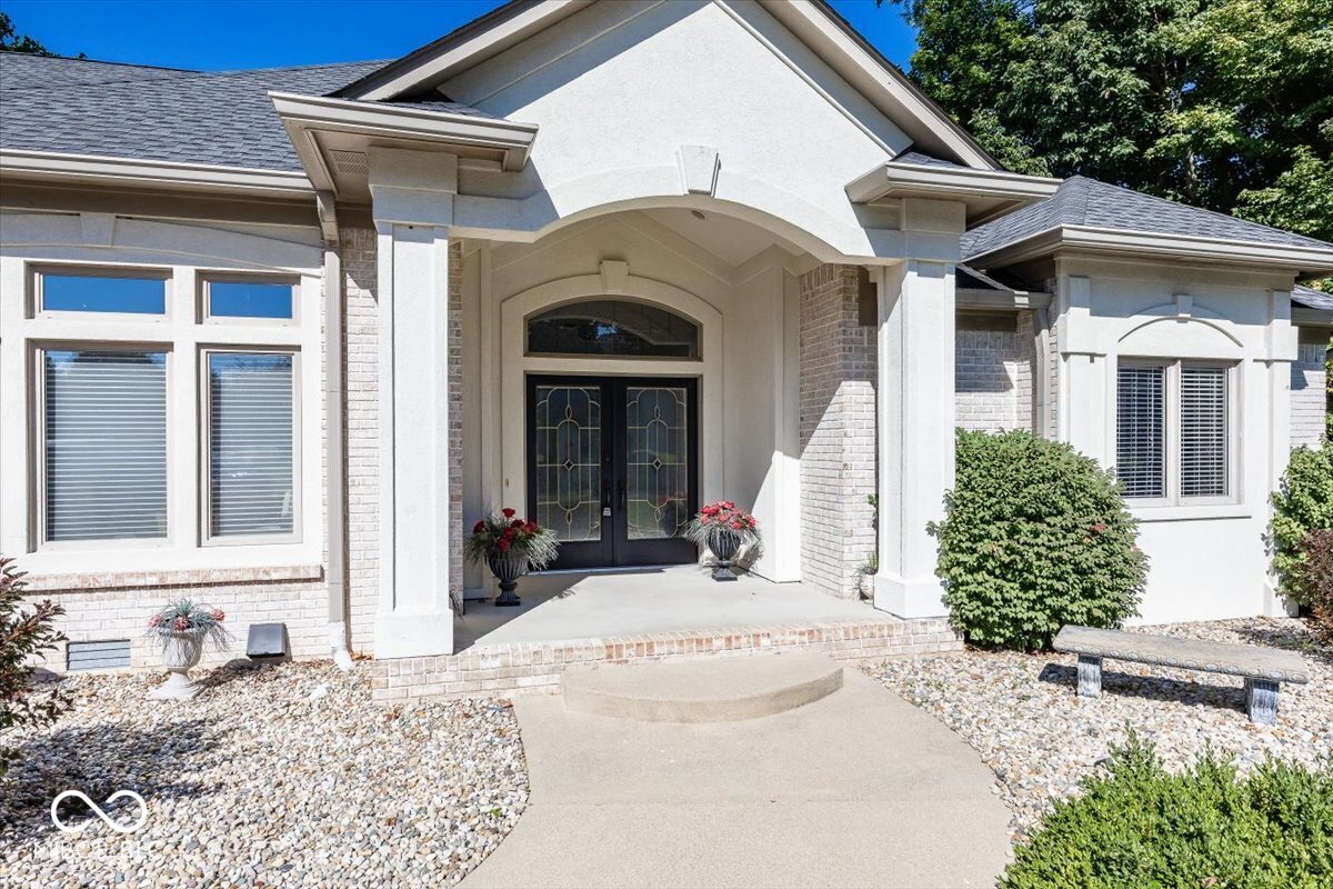 6041 Yellow Birch Court
