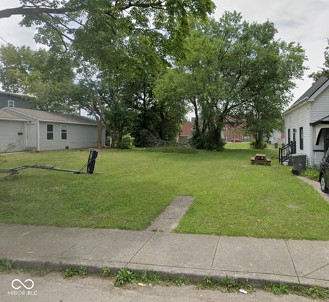 Photo for 1039 W Roache Street