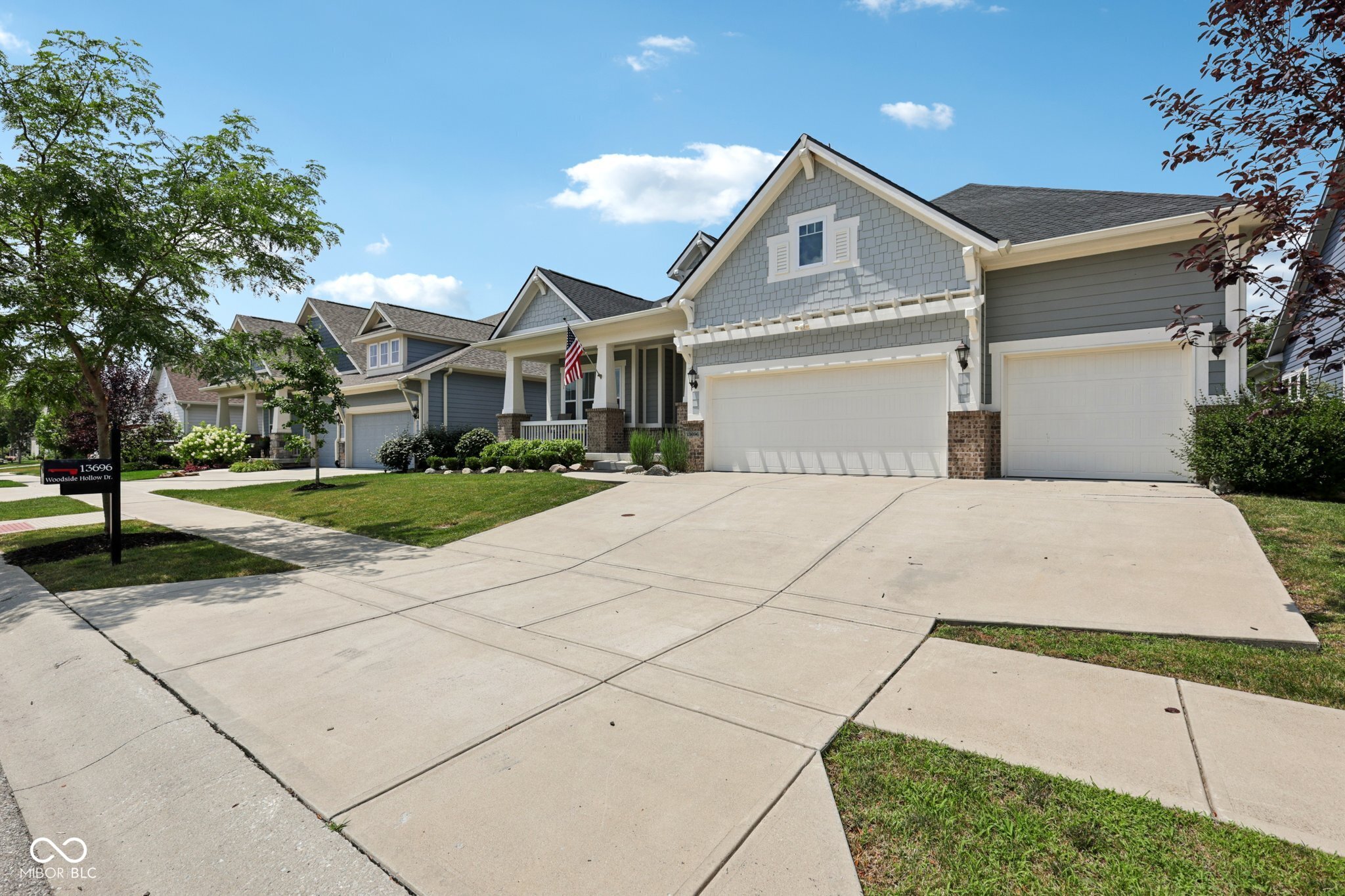 13696 Woodside Hollow Drive