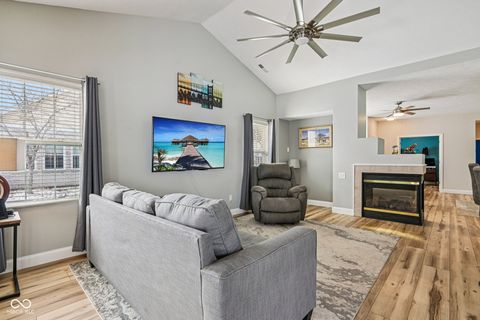 1195 Ganton Drive Avon IN 46123