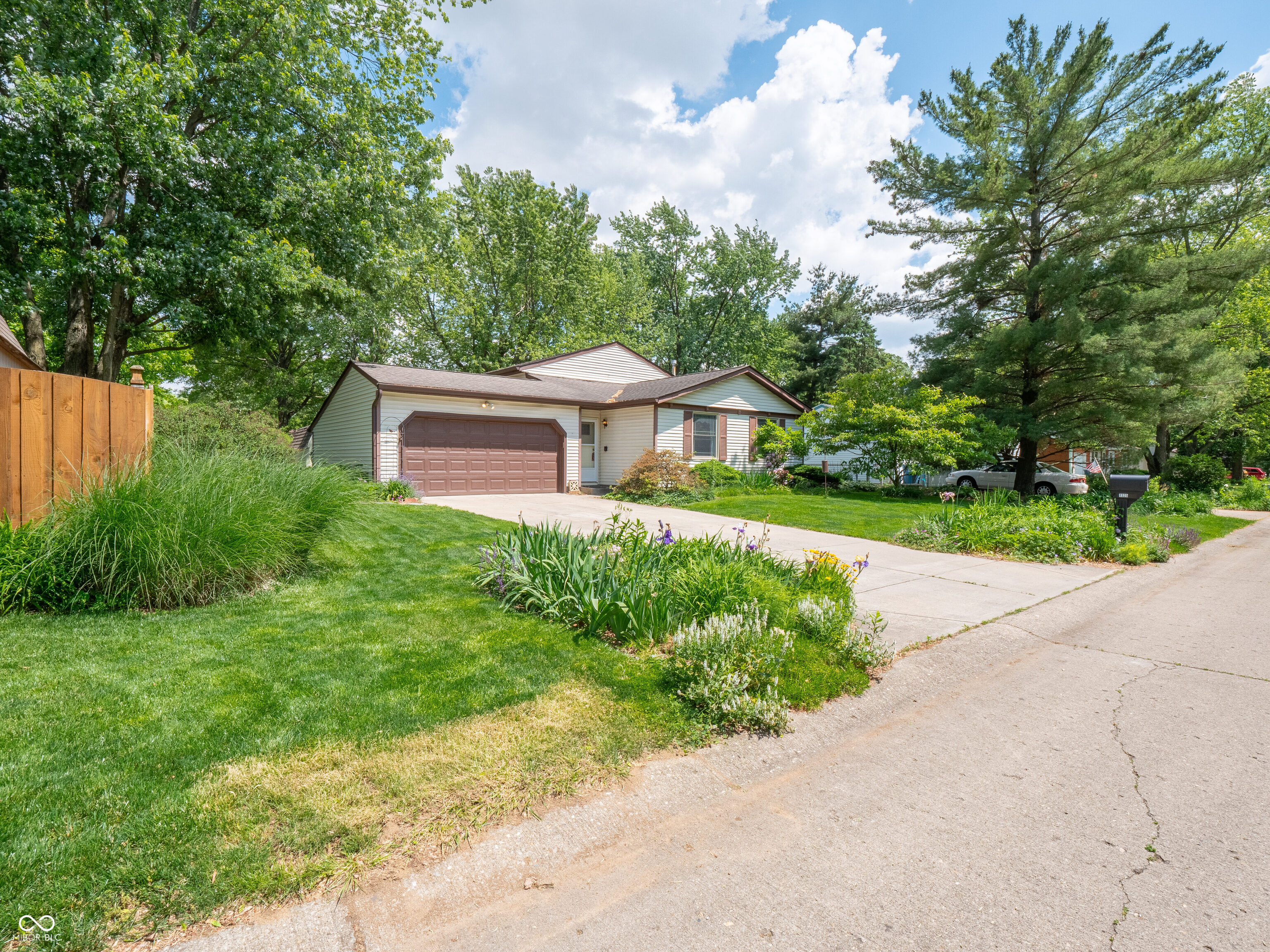 1325 Countryside Lane