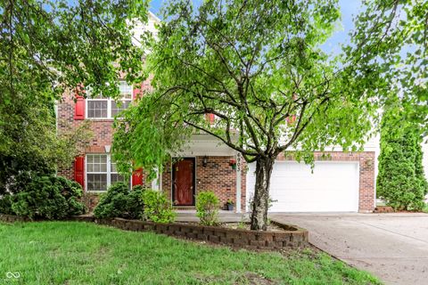 Photo of 6903 Harriet Drive, Indianapolis, IN 46237 (MLS # 22098813)