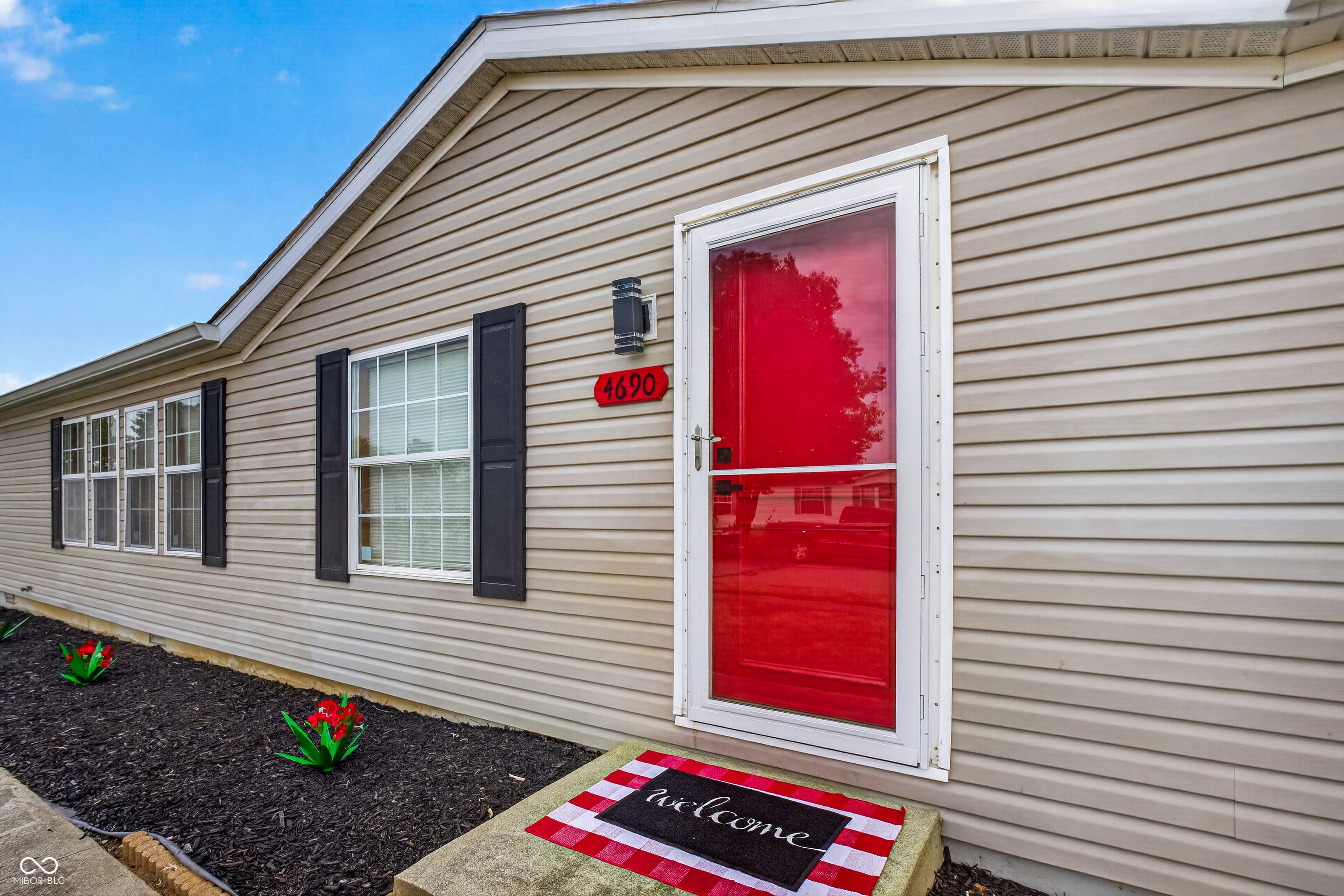 4690 Breckenridge