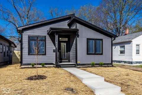 Photo of 4226 Norwaldo Avenue, Indianapolis, IN 46205 (MLS # 22093649)