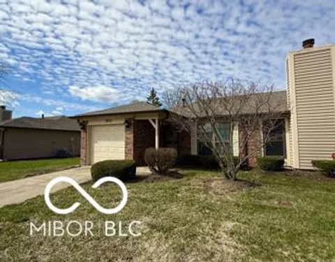 1836 Queensbridge Circle N, Indianapolis, IN 46219 - MLS#: 22028900