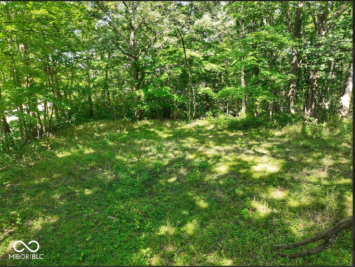 2350 W Us Highway 136