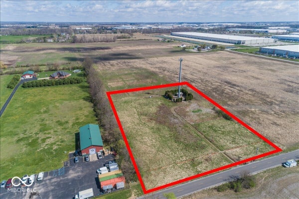 7716 W 200 N, GREENFIELD, IN 46140 - Image e56c73bef17d0559fb45bb05dc4bb0ff/1389180625