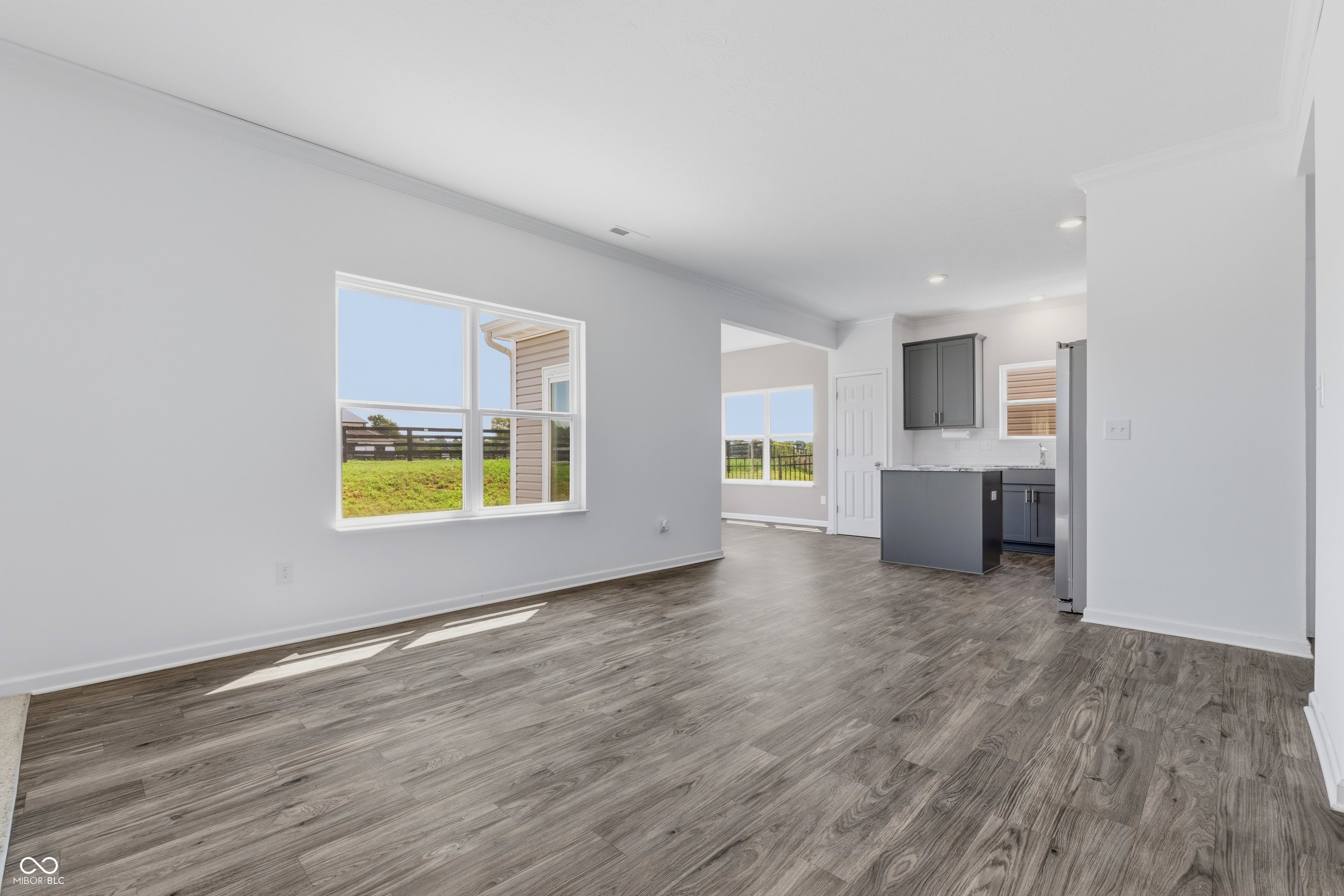 1447 Bigleaf Drive