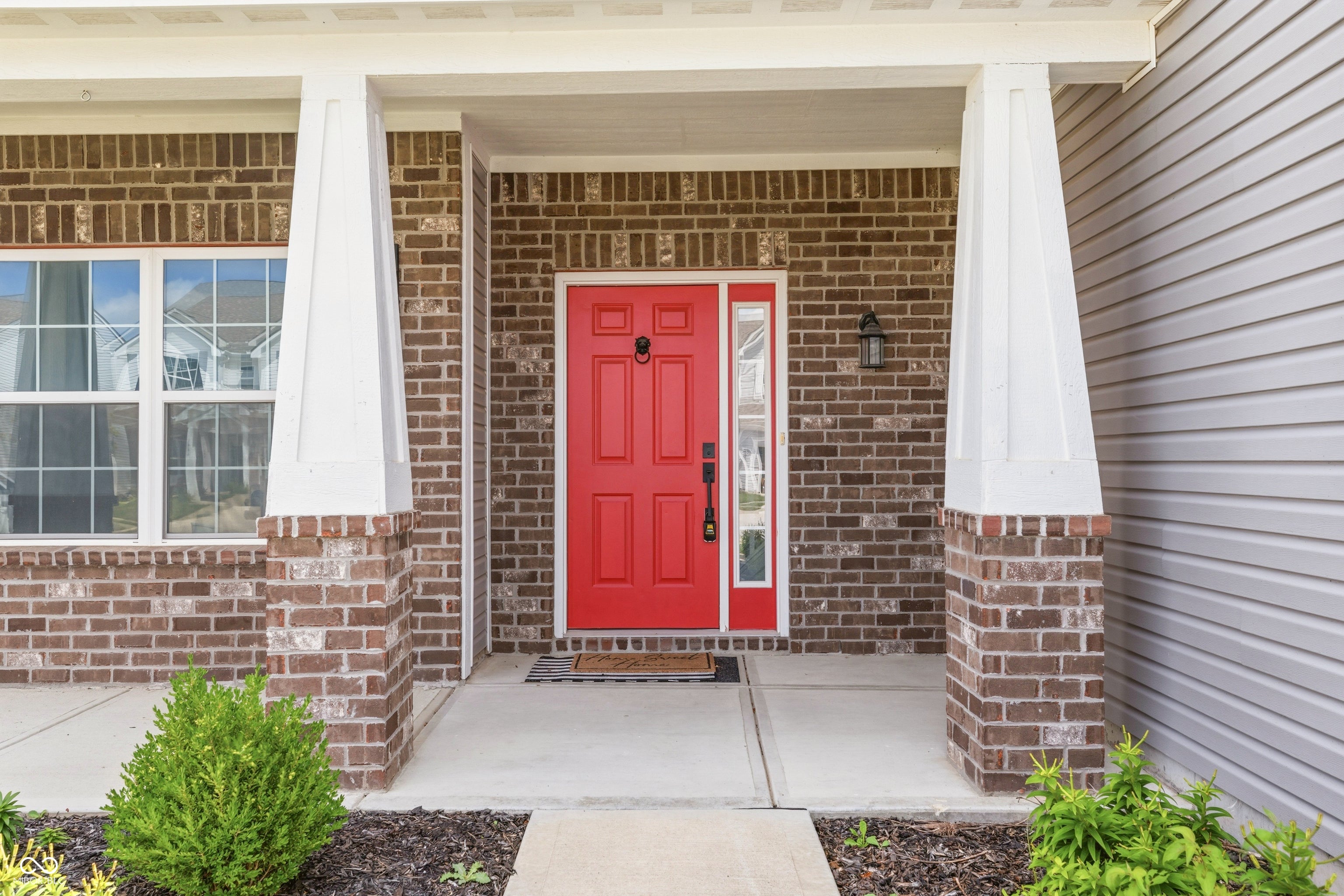 1447 Bigleaf Drive