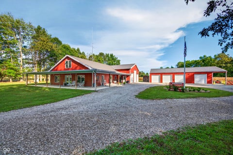 Photo of 9248 E State Road 256, Austin, IN 47102 (MLS # 22125728)
