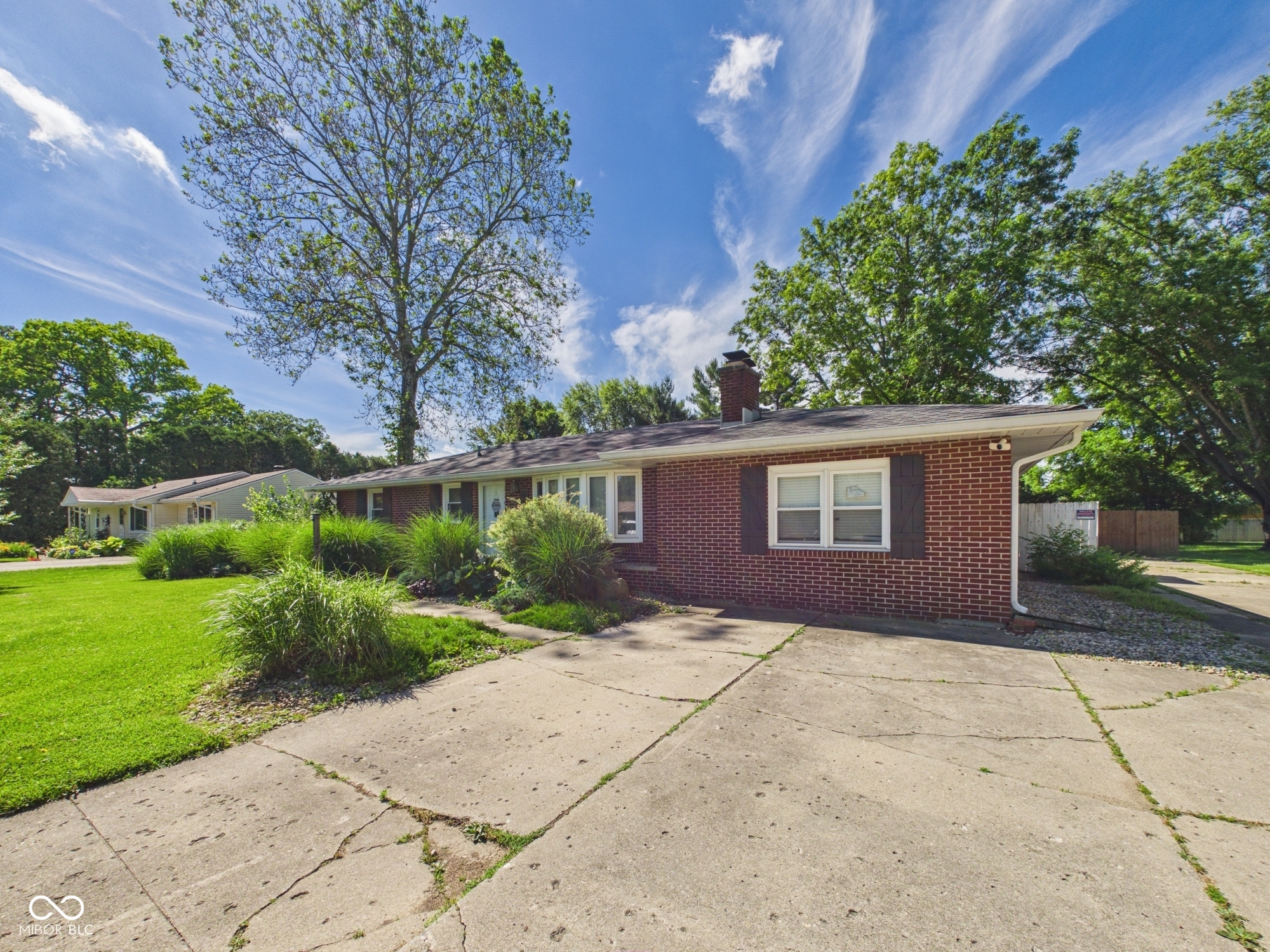 2763 W Hickory Drive