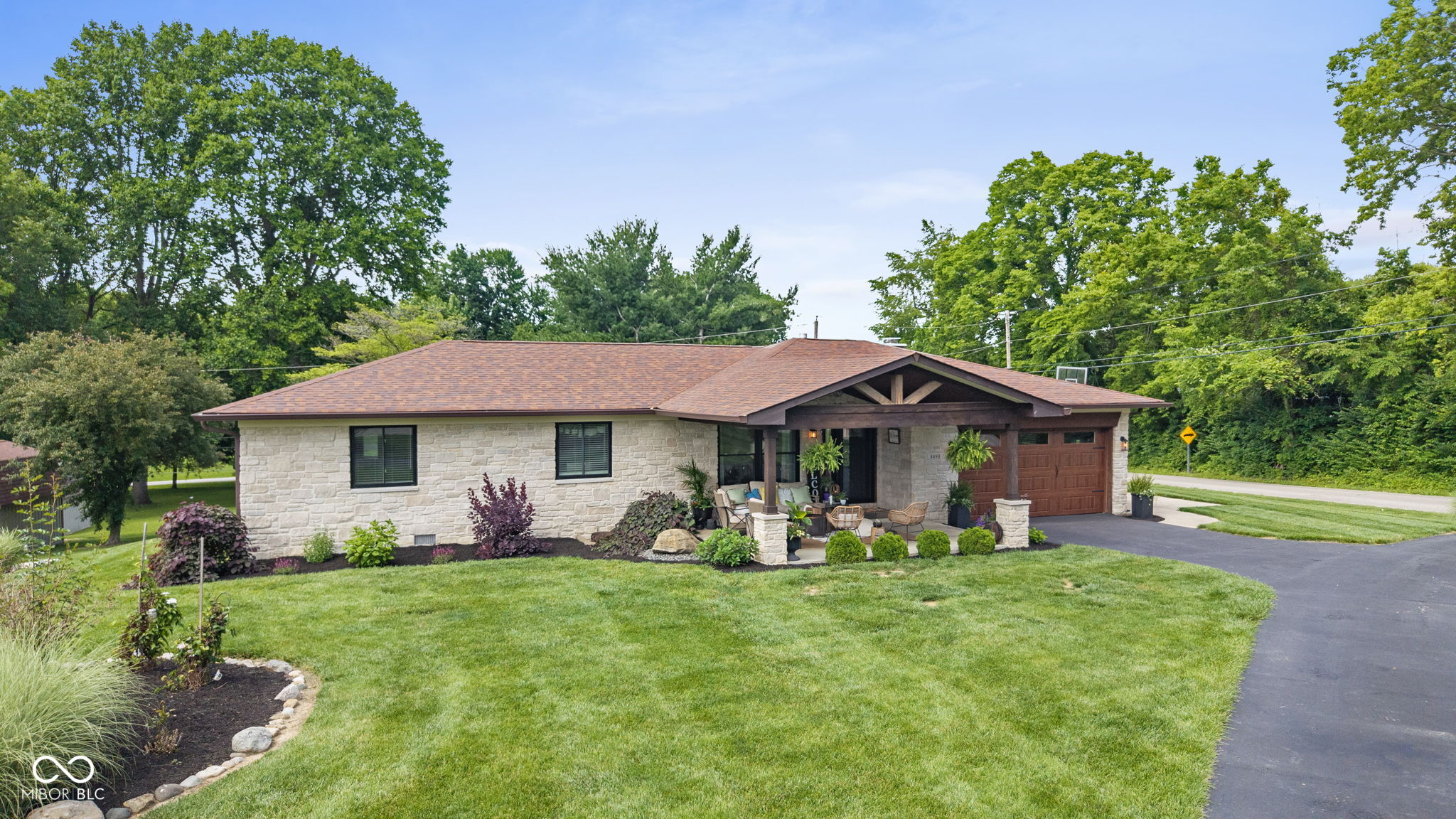 8490 Hilltop Lane