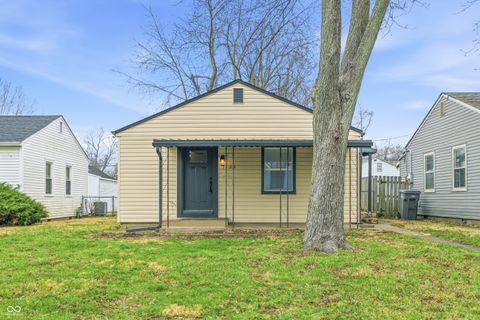 Photo of 1130 N Exeter Avenue, Indianapolis, IN 46222 (MLS # 22113997)
