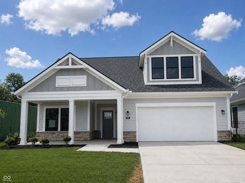 Photo of 7086 Yosemite Drive, Zionsville, IN 46077 (MLS # 22100881)