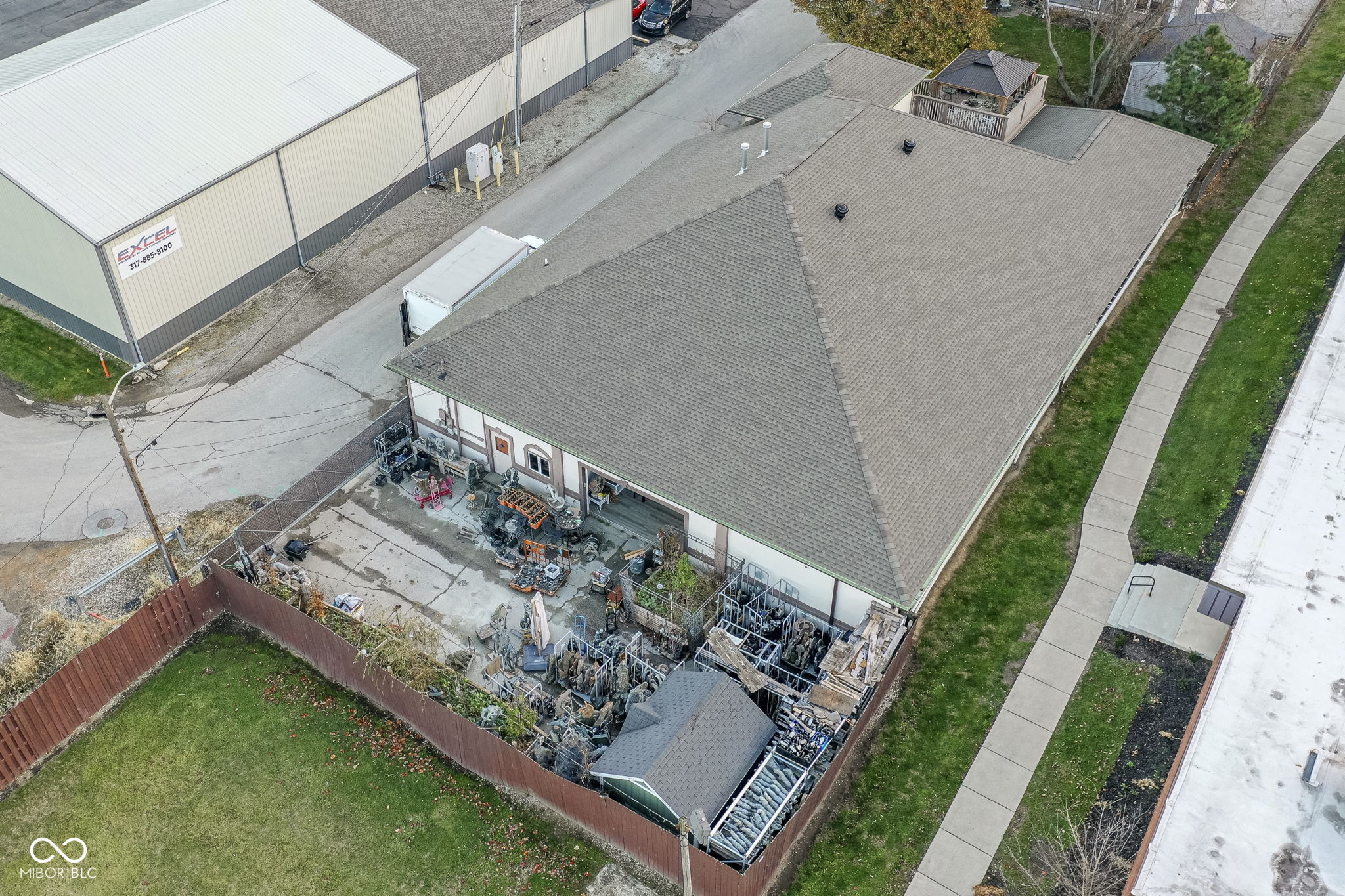90 N McKinley Street