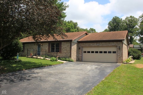 Photo of 475 Edna Avenue, Martinsville, IN 46151 (MLS # 21934784)