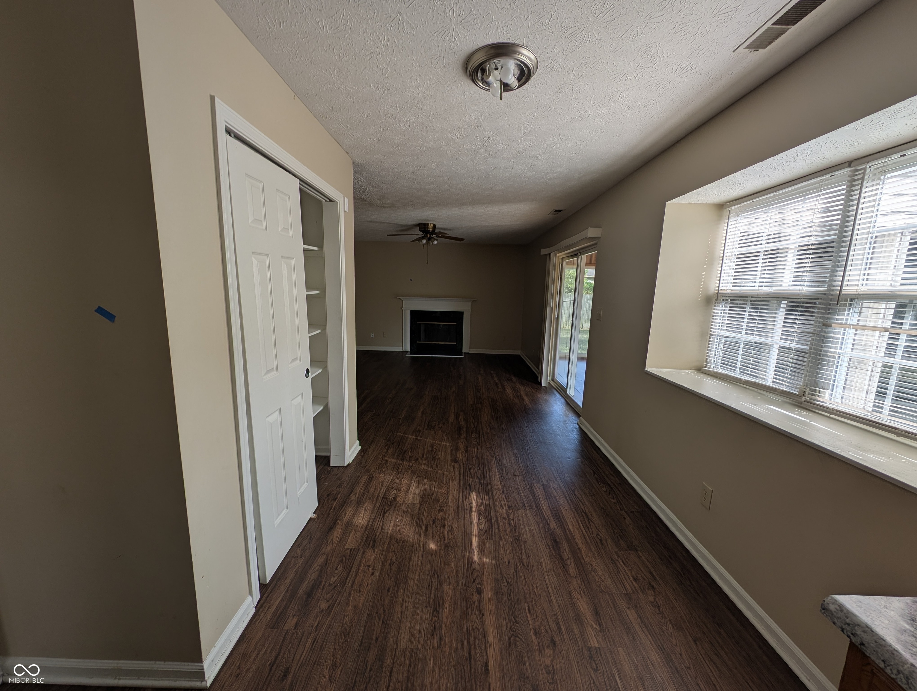 6008 Tybalt Drive