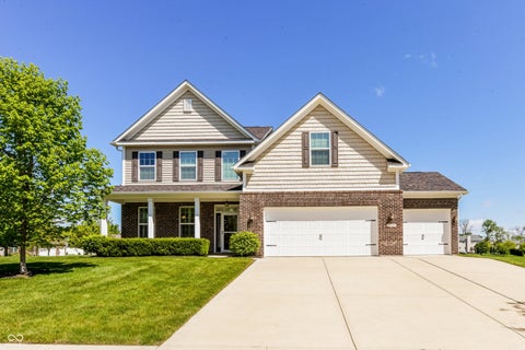 Photo of 11888 Logan Hunter Trail, Noblesville, IN 46060 (MLS # 22101145)