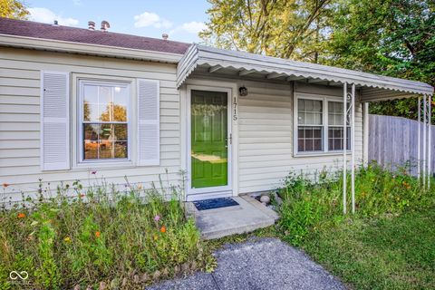 Photo of 1715 N Shortridge Road, Indianapolis, IN 46219 (MLS # 22081892)