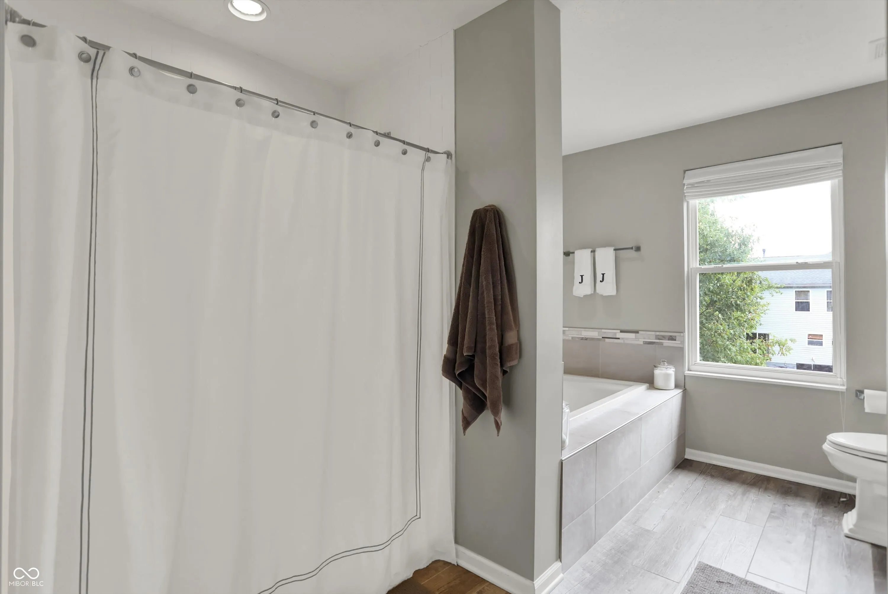 Fishers, Indiana 46038, United States, 4 Bedrooms Bedrooms, ,3 BathroomsBathrooms,Residential,Active,217962