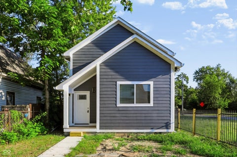 Photo of 908 Eugene Street, Indianapolis, IN 46208 (MLS # 22125746)