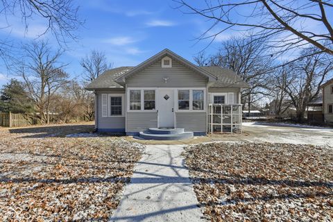 Photo of 5979 S Randolph Street, Indianapolis, IN 46227 (MLS # 22080757)