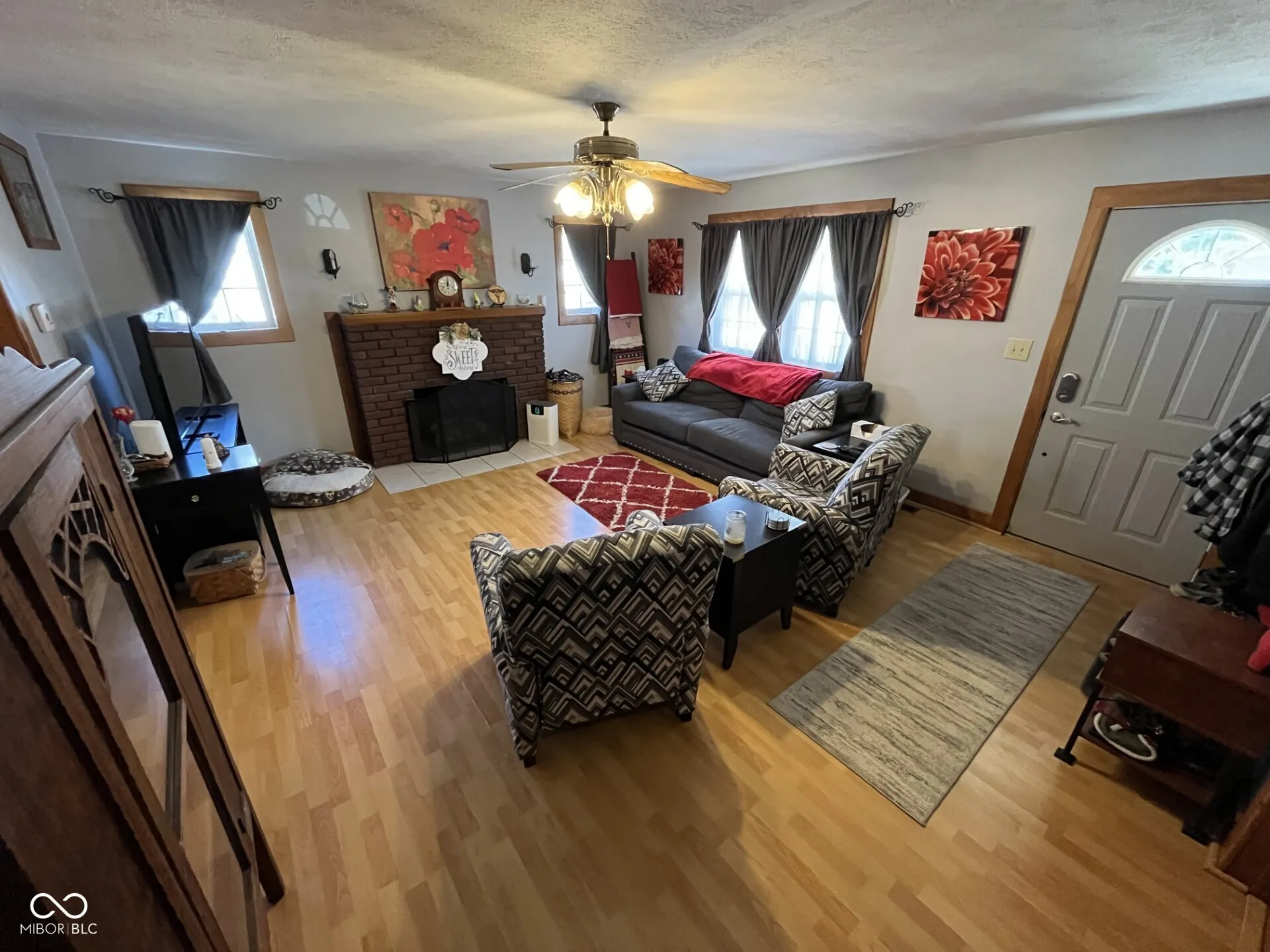 Brownstown, Indiana 47220, United States, 3 Bedrooms Bedrooms, ,2 BathroomsBathrooms,Residential,Pending,44223